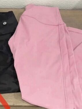Lululemon pink leggings